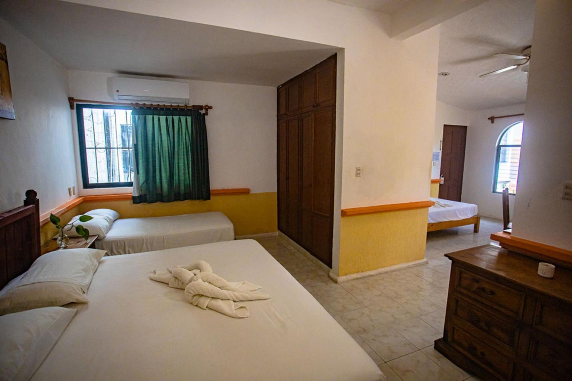 Hotel Vista Caribe 5Ta Av A 5 Pasos De La Playa Playa del Carmen Exterior photo